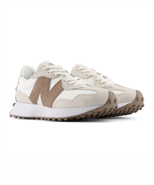 NEW BALANCE(ニューバランス)の「【NEW BALANCE/ニューバランス】327:スニーカー(スニーカー・レディース・ベージュ・22.5cm/25cm/24.5cm/24cm/23.5cm/23cm)」の2枚目の写真