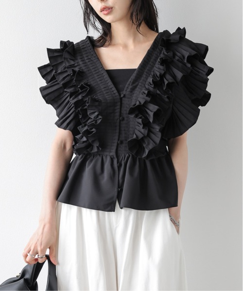 AMELY（エミリー）の「ラッフルフリル Ｖネックブラウス（シャツ/ブラウス・レディース・ホワイト/ブラック・フリー）」の7枚目の写真