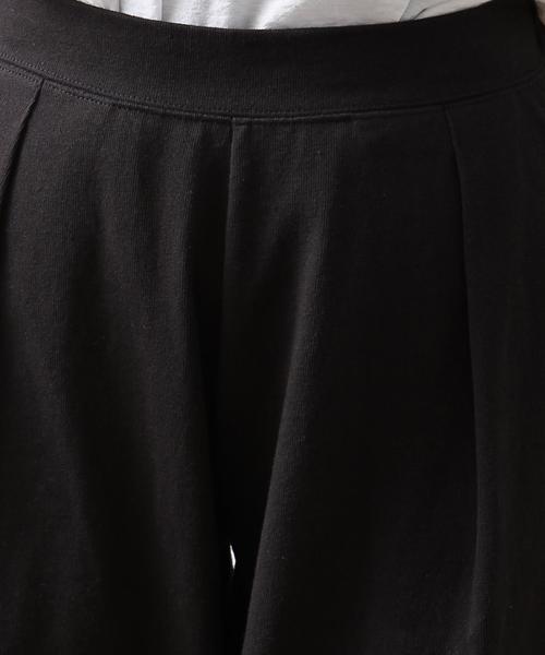 coen（コーエン）の「カットタックワイドパンツ（ブラック⇒WEB限定カラー）（その他パンツ・レディース・ブラック/グレー/ネイビー・LARGE/MEDIUM）」の7枚目の写真