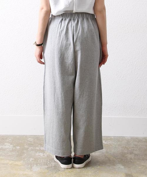 coen（コーエン）の「カットタックワイドパンツ（ブラック⇒WEB限定カラー）（その他パンツ・レディース・ブラック/グレー/ネイビー・LARGE/MEDIUM）」の11枚目の写真