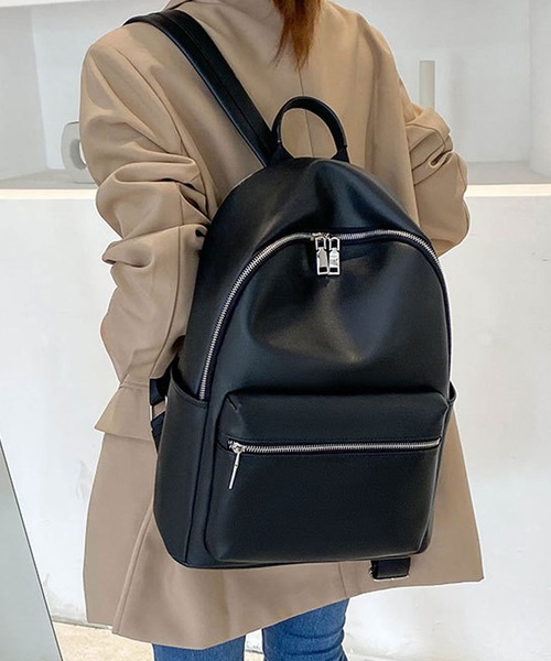 florist(フローリスト)の「【A4収納可・撥水PU】レザータッチシンプルリュック(バックパック/リュック・レディース・オフホワイト/ブラック・FREE)」の9枚目の写真
