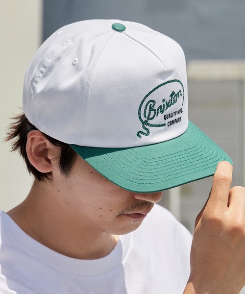 BRIXTON(ブリクストン)の「BRIXTON/ブリクストン GALLATIN MP SNAPBACK フロント刺繍 配色 ツートン バイカラー 5パネル スナップバック 吸湿 メンズ レディース 2026年 夏 夏服(キャップ・メンズ・ホワイト/ブラック・FREE)」の4枚目の写真