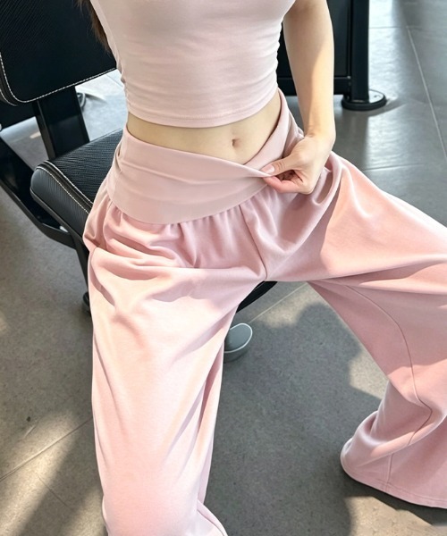 AMAJI(アマジ)の「ウエスト折り返し ローライズ ワイドスウェットパンツ(その他パンツ・レディース・ライトピンク・X-LARGE/LARGE/MEDIUM/SMALL)」の3枚目の写真