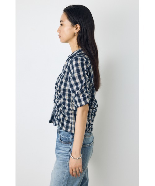 AZUL by moussy（アズールバイマウジー）の「チェックシャーリング半袖シャツ（シャツ/ブラウス・レディース・ブラック系その他/レッド系その他/ブルー系その他3・FREE）」の6枚目の写真