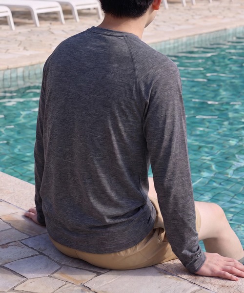 NIKE(ナイキ)の「【NIKE】ナイキ ヘザーロングスリーブTee ラッシュガード UVカット(Tシャツ/カットソー・メンズ・ブラック/グレー・XL/M/L)」の5枚目の写真