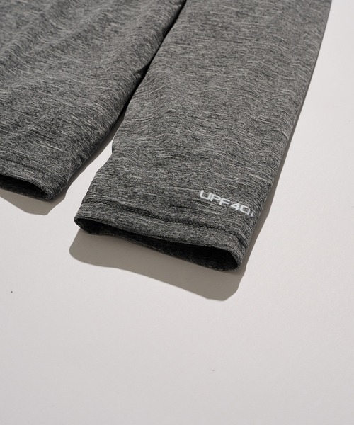 NIKE(ナイキ)の「【NIKE】ナイキ ヘザーロングスリーブTee ラッシュガード UVカット(Tシャツ/カットソー・メンズ・ブラック/グレー・XL/M/L)」の11枚目の写真