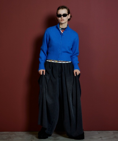 MAISON SPECIAL（メゾンスペシャル）の「Volume Denim Pants/ボリュームデニムパンツ（その他パンツ・レディース・ブラック/ブルー・36/38）」の4枚目の写真
