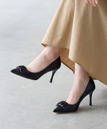 LovelyWalk ビジュー付きポインテッドパンプス