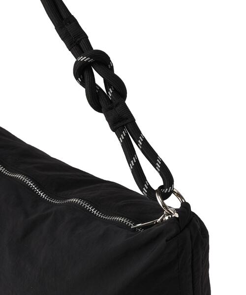 B'2nd(ビーセカンド)の「MAVYTH/メヴィス/2WAY NYLON BAG(ショルダーバッグ・レディース・ホワイト/ブラック・F)」の14枚目の写真