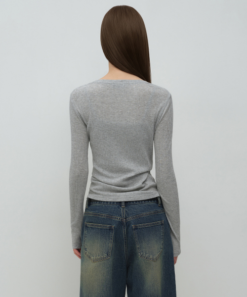 MUSINSA STANDARD WOMAN（ムシンサスタンダードウーマン）の「ウィメンズソフトリブ長袖Tシャツ[ミディアムグレー]（Tシャツ/カットソー・レディース・その他・X-SMALL/SMALL/MEDIUM/LARGE）」の3枚目の写真
