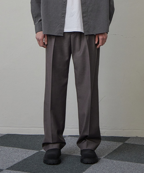 IHDO(アヒドゥ)の「テーラードエアサマーアジャストスラックス_チャコールブラウン(スラックス・メンズ・その他・MEDIUM/LARGE)」の1枚目の写真
