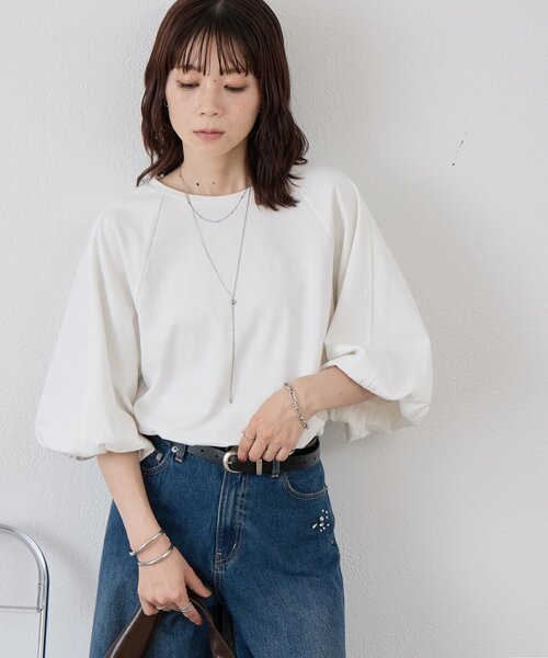 DISCOAT（ディスコート）の「【WEB限定】ラグラン切替パフスリーブTシャツ（Tシャツ/カットソー・レディース・ホワイト/ブラック・FREE）」の4枚目の写真