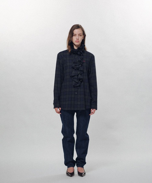 KEISUKEYOSHIDA（ケイスケヨシダ）の「Ruffle-Trimmed Plaid Flannel Shirt（シャツ/ブラウス・レディース・ネイビー/カーキ・M/S）」の8枚目の写真