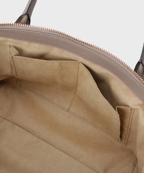 TOFF&LOADSTONE（トフアンドロードストーン）の「Wing shoulder （ウィング ショルダー）（ショルダーバッグ・レディース・サンドベージュ/ブラック/ホワイト系/ネイビー系6・00）」の21枚目の写真