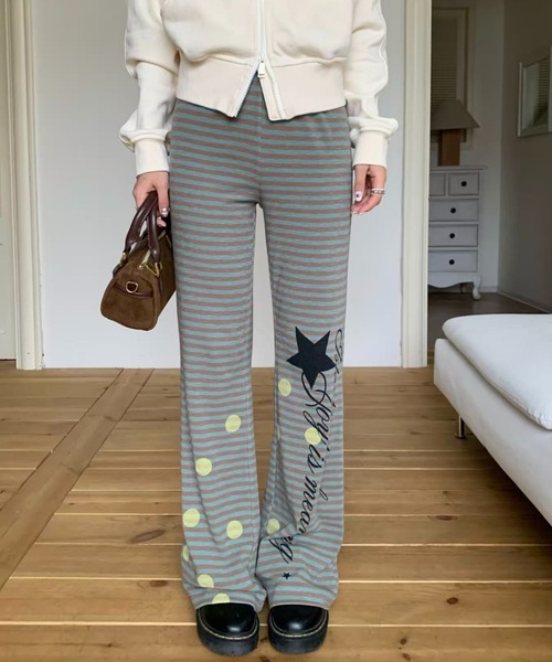 AsRiRe(アスリレイ)の「26aw スタープリントボーダーストレッチフレアパンツ(その他パンツ・レディース・パープル/グリーン・M)」の10枚目の写真