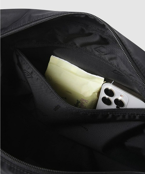 UMBRO(アンブロ)の「UMBRO/アンブロ KOREA COLLECTION Cross bag(ショルダーバッグ・メンズ・ブラック・FREE)」の8枚目の写真