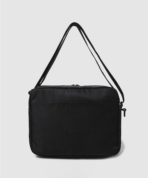 UMBRO(アンブロ)の「UMBRO/アンブロ KOREA COLLECTION Cross bag(ショルダーバッグ・メンズ・ブラック・FREE)」の3枚目の写真