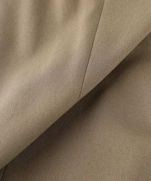 Spick & Span(スピックアンドスパン)の「《セットアップ可》サキソニータックイージーストレートパンツ(スラックス・レディース・チャコールグレー/ベージュ・38/36)」の10枚目の写真