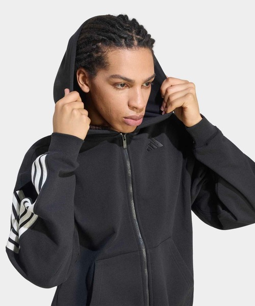 adidas(アディダス)の「アディダス KIT スリーストライプス フルジップパーカー / アディダス adidas(パーカー・メンズ・ブラック・XX-LARGE/3XL/LARGE/MEDIUM/SMALL/X-LARGE/X-SMALL)」の3枚目の写真