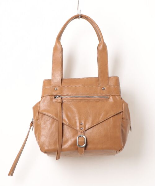 cache cache(カシュ カシュ)の「カシュカシュ cachecache / シワ合皮あおりポケット付肩入れバッグ(トートバッグ・レディース・キャメル/ブラック・FREE)」の1枚目の写真