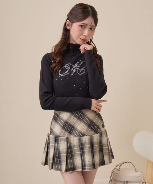 MAJESTIC LEGON（マジェスティックレゴン）の「パールビジューキラキラニットトップス（ニット/セーター・レディース・ブラック/ブルー/アイボリー・MEDIUM）」の22枚目の写真