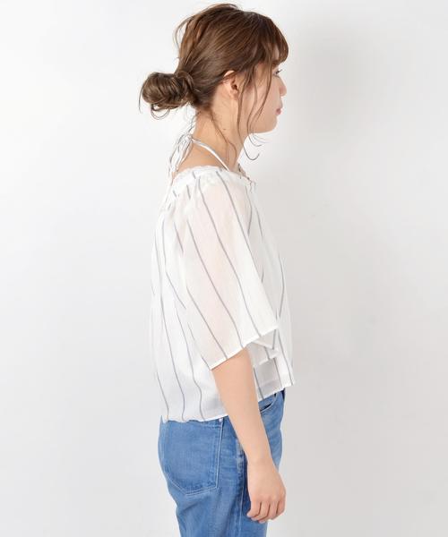Khaju（カージュ）の「Khaju:バックリボンストライプブラウス◇（シャツ/ブラウス・レディース・ホワイト/ネイビー・ONE SIZE）」の9枚目の写真