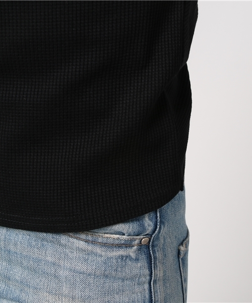 Re:EDIT（リエディ）の「[表情豊かなワッフル地を採用した女っぽトップス。]バックツイストワッフルトップストップス/ニットトップス[リエディ]（ニット/セーター・レディース・オレンジ/オフホワイト/ブラック・MEDIUM/LARGE）」の6枚目の写真