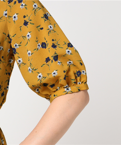 REDYAZEL（レディアゼル）の「フラワープリントシャツワンピース（シャツワンピース・レディース・イエロー系その他/レッド系その他/ブルー系その他・FREE）」の8枚目の写真