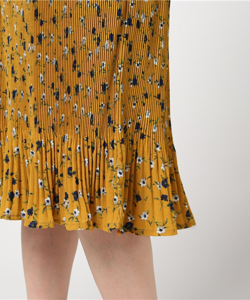 REDYAZEL（レディアゼル）の「フラワープリントシャツワンピース（シャツワンピース・レディース・イエロー系その他/レッド系その他/ブルー系その他・FREE）」の9枚目の写真