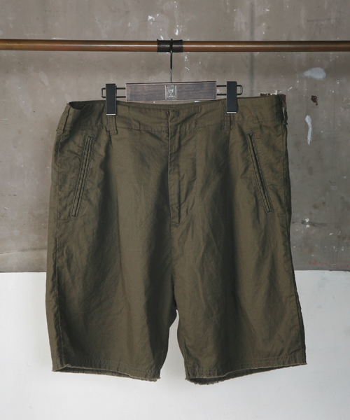 AG by EXPERIMENT（エージーバイエクスペリメント）の「●SARROUEL LOOSE SHORTS "OWS"（その他パンツ・メンズ・ライトグレー/カーキ/スミクロ・48/46/44）」の6枚目の写真