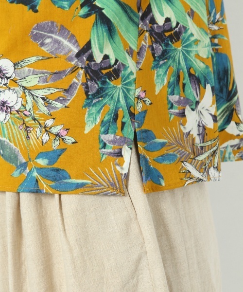 laboratory work（ラボラトリーワーク）の「リーフ柄オープンカラーブラウス（シャツ/ブラウス・レディース・ホワイト/オレンジ・MEDIUM）」の6枚目の写真