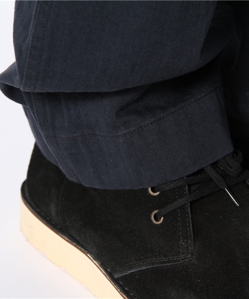 A BATHING APE(アベイシングエイプ)の「HBT 5POCKET PANTS(その他パンツ・メンズ・ネイビー/オリーブドラブ・MEDIUM/LARGE/X-LARGE/SMALL/XX-LARGE)」の9枚目の写真