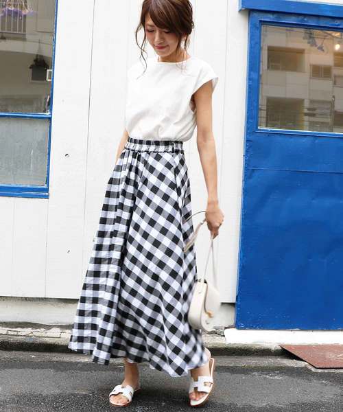 M y u(ミュー)の「ZOZO限定★ギンガムチェックフレアスカート(スカート・レディース・ブルー系その他/ブルー系その他2/ブラック系その他/ブラック系その他2・FREE)」の7枚目の写真