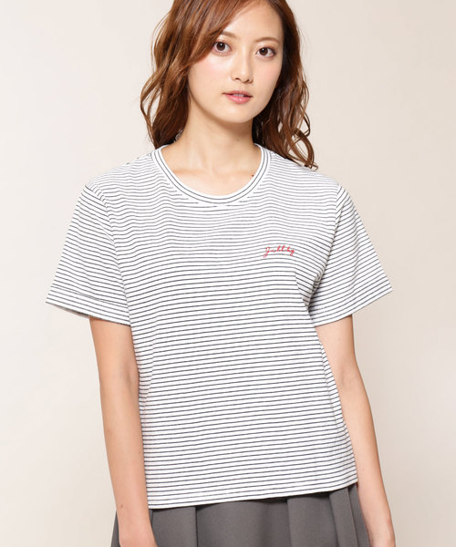 JILL by JILL STUART（ジルバイジルスチュアート）の「ポイントロゴＴシャツ（Tシャツ/カットソー・レディース・ホワイト/ブラック/ホワイト系その他・FREE）」の8枚目の写真