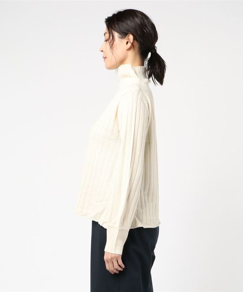 STYLEBLOCK（スタイルブロック）の「ボトルネックワイドリブバルキーニット（ニット/セーター・レディース・ブラック/レッド/アイボリー/マスタード・M）」の5枚目の写真