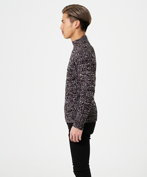 GOSTAR DE FUGA（ゴスタール ジフーガ）の「ケーブルタートルネックニット（ニット/セーター・メンズ・ホワイト/ブラック/ミックスグレー・M/L）」の11枚目の写真