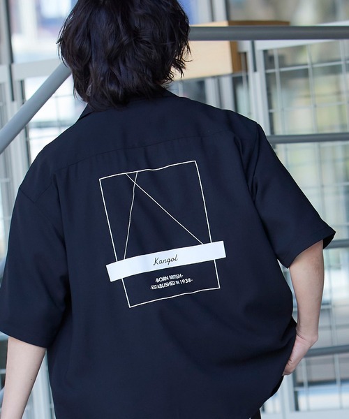 KANGOL(カンゴール)の「▽WEB限定 KANGOL/カンゴール 別注 リラックスオープンカラーシャツ(1/2スリーブ)(シャツ/ブラウス・メンズ・ライトグレー/ネイビー/ライトブルー/ピンク/ベージュ/テラコッタ/ブラック/ライトパープル/グリーン系その他/ナチュラル/オリーブ/ベージュ系その他/オレンジ系その他/グレー系その他/ミント/ブラック系その他/ブルー系その他/グレー系その他2/ベージュ系その他2/ブルー系その他3/グレイッシュベージュ/グリーン系その他2/グレー系その他3/ライラック/パープル系その他/グレイッシュブルー/ブラック系その他2/ベージュ系その他4/ベージュ系その他3/ブルー系その他2・L/M/XL/S)」の3枚目の写真