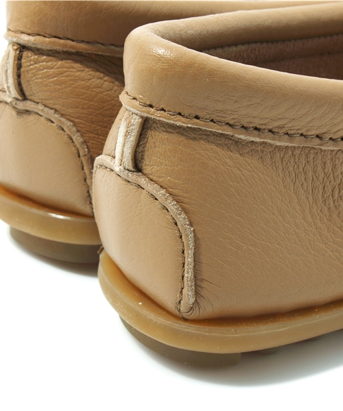 SHIPS for women（シップスフォーウィメン）の「MINNETONKA:モカシン（モカシン/デッキシューズ・レディース・キャメル/ホワイト・37/36/38/35）」の8枚目の写真