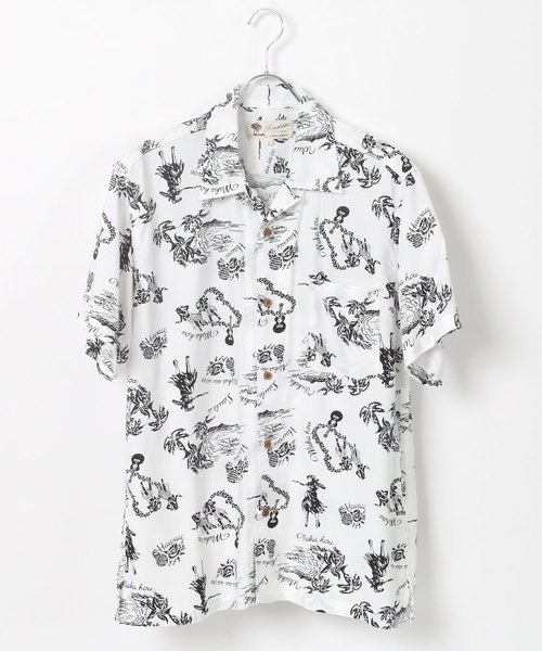 Lazar(ラザル)の「レーヨン オープンカラー アロハシャツ/総柄シャツ(シャツ/ブラウス・メンズ・ホワイト系その他2/ホワイト系その他3/ブラック系その他/ホワイト系その他4/ブラック系その他2/ブラック系その他3/ブラック系その他4/ブラック系その他5/ダークグリーン/サックスブルー/ピンク/イエロー/ホワイト系その他/ネイビー/ブラック系その他6・S/M/L/LL)」の5枚目の写真