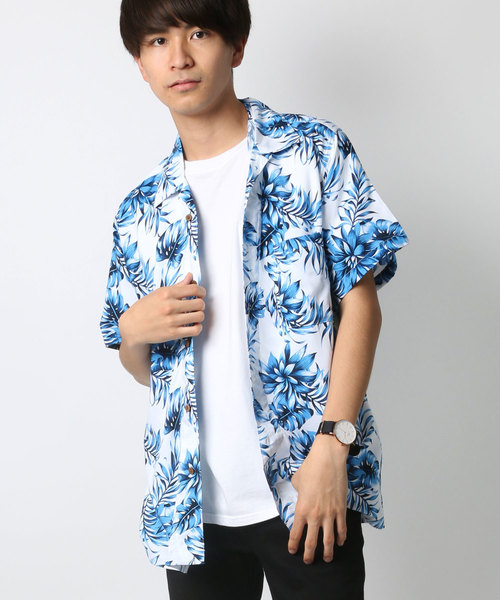 Lazar(ラザル)の「レーヨン オープンカラー アロハシャツ/総柄シャツ(シャツ/ブラウス・メンズ・ホワイト系その他2/ホワイト系その他3/ブラック系その他/ホワイト系その他4/ブラック系その他2/ブラック系その他3/ブラック系その他4/ブラック系その他5/ダークグリーン/サックスブルー/ピンク/イエロー/ホワイト系その他/ネイビー/ブラック系その他6・S/M/L/LL)」の18枚目の写真