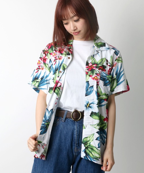 Lazar(ラザル)の「レーヨン オープンカラー アロハシャツ/総柄シャツ(シャツ/ブラウス・メンズ・ホワイト系その他2/ホワイト系その他3/ブラック系その他/ホワイト系その他4/ブラック系その他2/ブラック系その他3/ブラック系その他4/ブラック系その他5/ダークグリーン/サックスブルー/ピンク/イエロー/ホワイト系その他/ネイビー/ブラック系その他6・S/M/L/LL)」の17枚目の写真