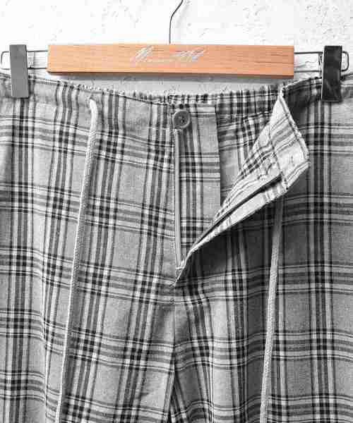 MinoriTY（マイノリティ）の「チェックワイドパンツ 裾しぼり（その他パンツ・メンズ・ベージュ/ネイビー/グレー・M/L）」の12枚目の写真