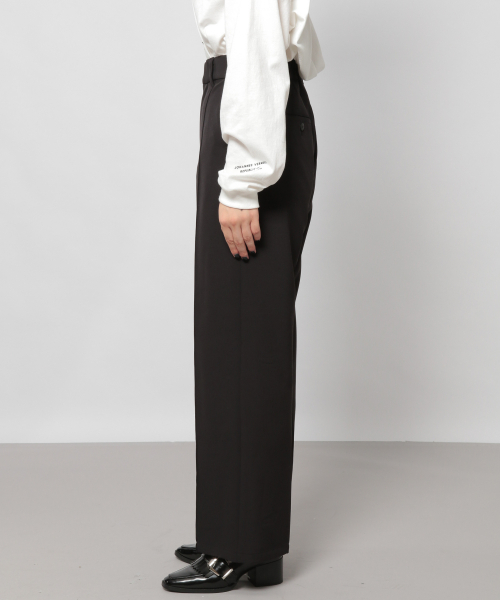 PAGEBOY（ページボーイ）の「ピンタックワイドスラックス（スラックス・レディース・ブラック/ピンク系その他/グレイッシュベージュ/ダークブラウン・FREE）」の12枚目の写真