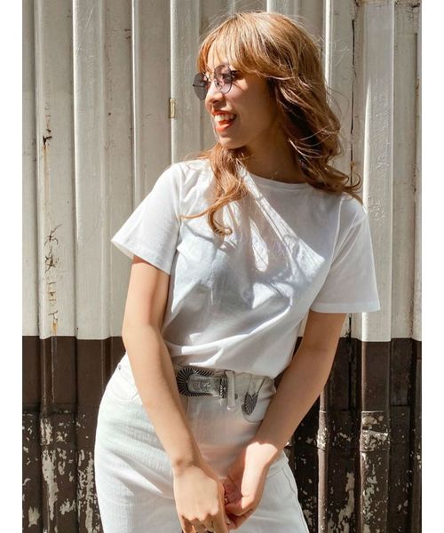 EVRIS（エヴリス）の「シルケットEmbroidery Tシャツ（Tシャツ/カットソー・レディース・ホワイト/ベージュ/ブラウン/ピンク・FREE）」の5枚目の写真