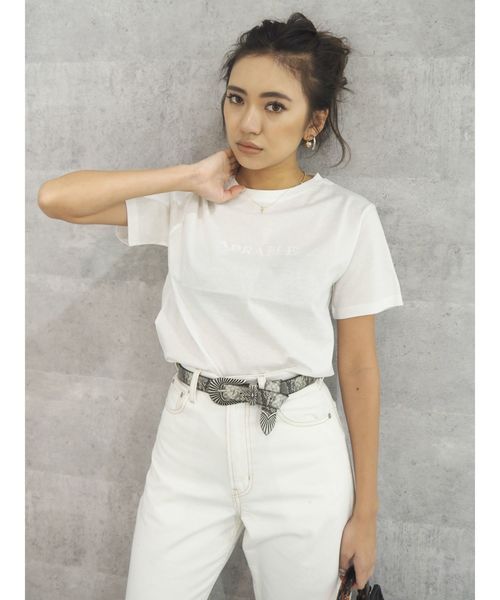 EVRIS（エヴリス）の「シルケットEmbroidery Tシャツ（Tシャツ/カットソー・レディース・ホワイト/ベージュ/ブラウン/ピンク・FREE）」の18枚目の写真