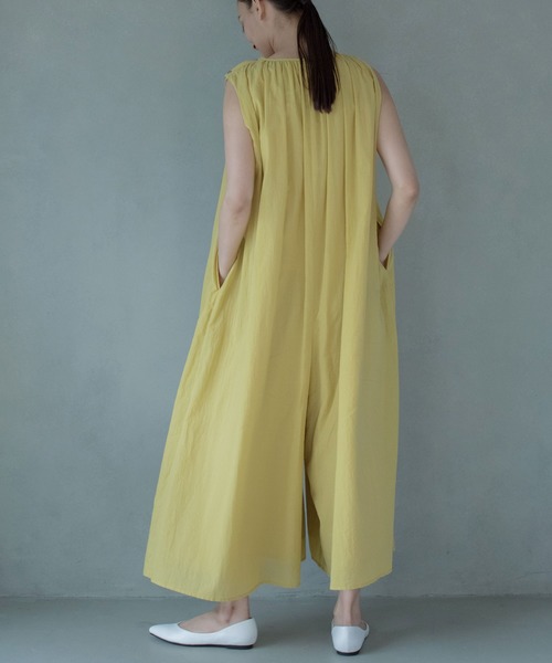 MARECHAL TERRE（マルシャルテル）の「ギャザーオールインワン（つなぎ/オールインワン・レディース・ブラック/ベージュ/イエロー・SMALL/MEDIUM）」の3枚目の写真