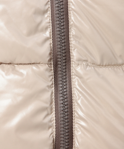 ☆美品☆ DUVETICA FEBE レディース ベージュ　ダウンベスト DUVETICA（デュベティカ）の「BY DUVETICA FEBE ダウンベスト