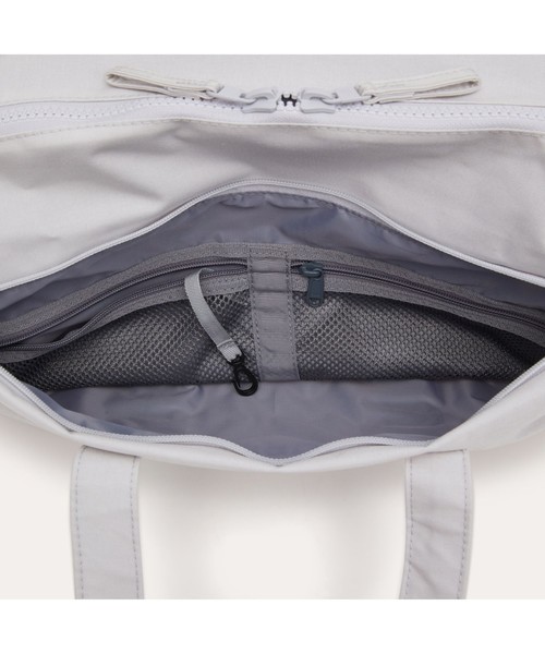 AIGLE（エーグル）の「ドゥダット ロールボストンバッグ（ボストンバッグ・レディース・ライトグレー/ブラック/オリーブ・FREE）」の8枚目の写真