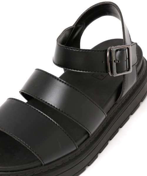 LOWRYS FARM（ローリーズファーム）の「フェイクレザーサンダル　864927（サンダル・レディース・ブラック/アイボリー・LARGE/MEDIUM）」の9枚目の写真