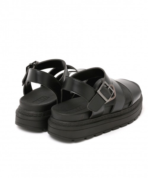 LOWRYS FARM（ローリーズファーム）の「フェイクレザーサンダル　864927（サンダル・レディース・ブラック/アイボリー・LARGE/MEDIUM）」の6枚目の写真